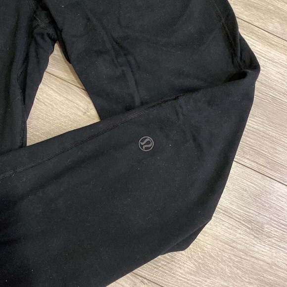 Lululemon Wide Leg Jogger - Picture 5 of 8